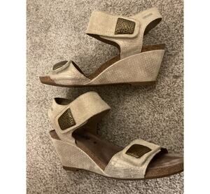 Mephisto Jackie Wedge Sandals Women's EU 39(8.5-9)Metallic Beige Leather Comfort